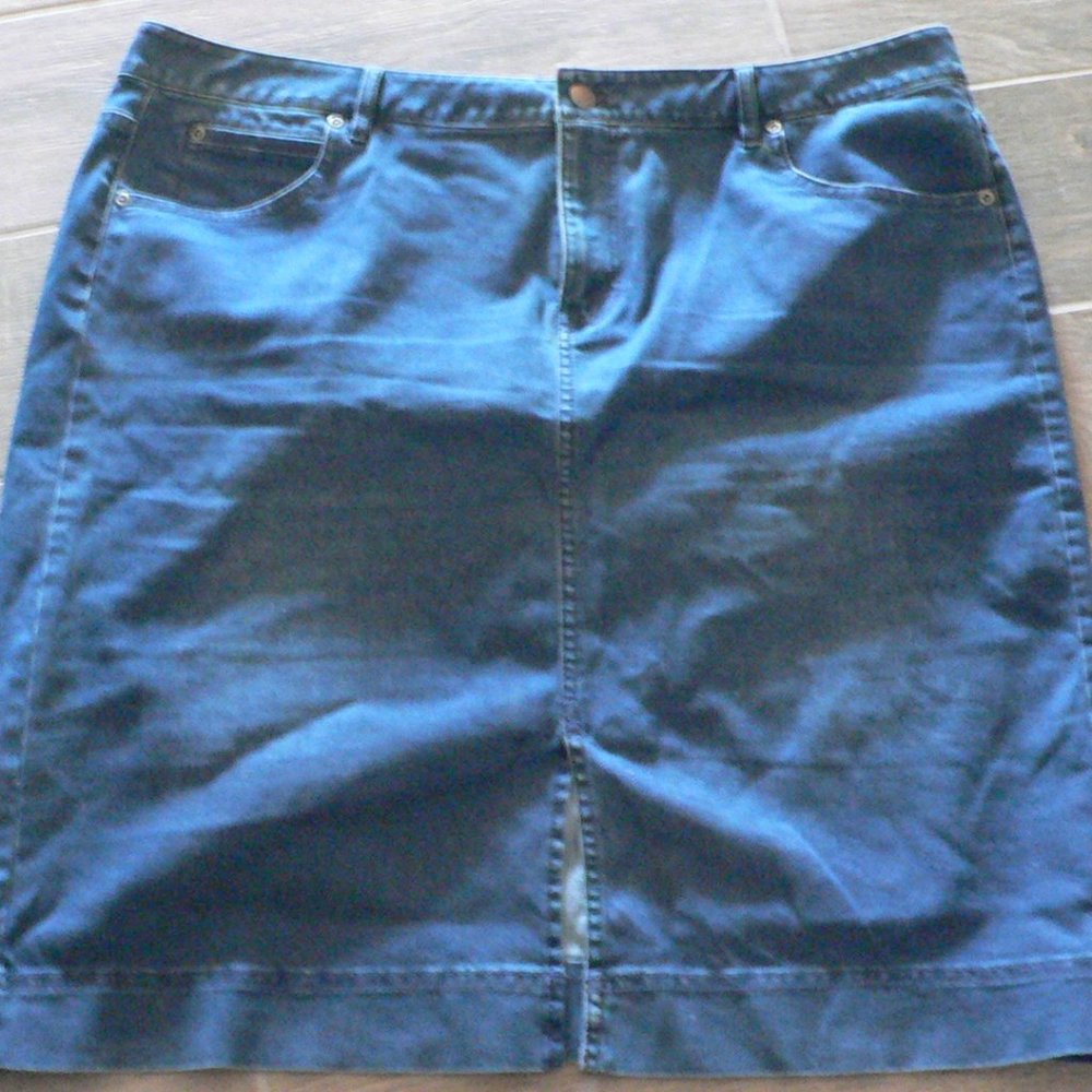 strech jean skirt size 16 by j. jill